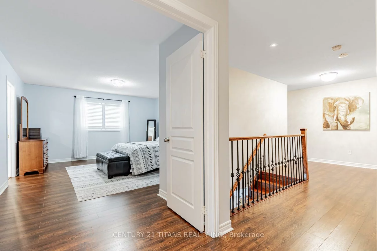 3, Condarcuri, Box Grove, Markham