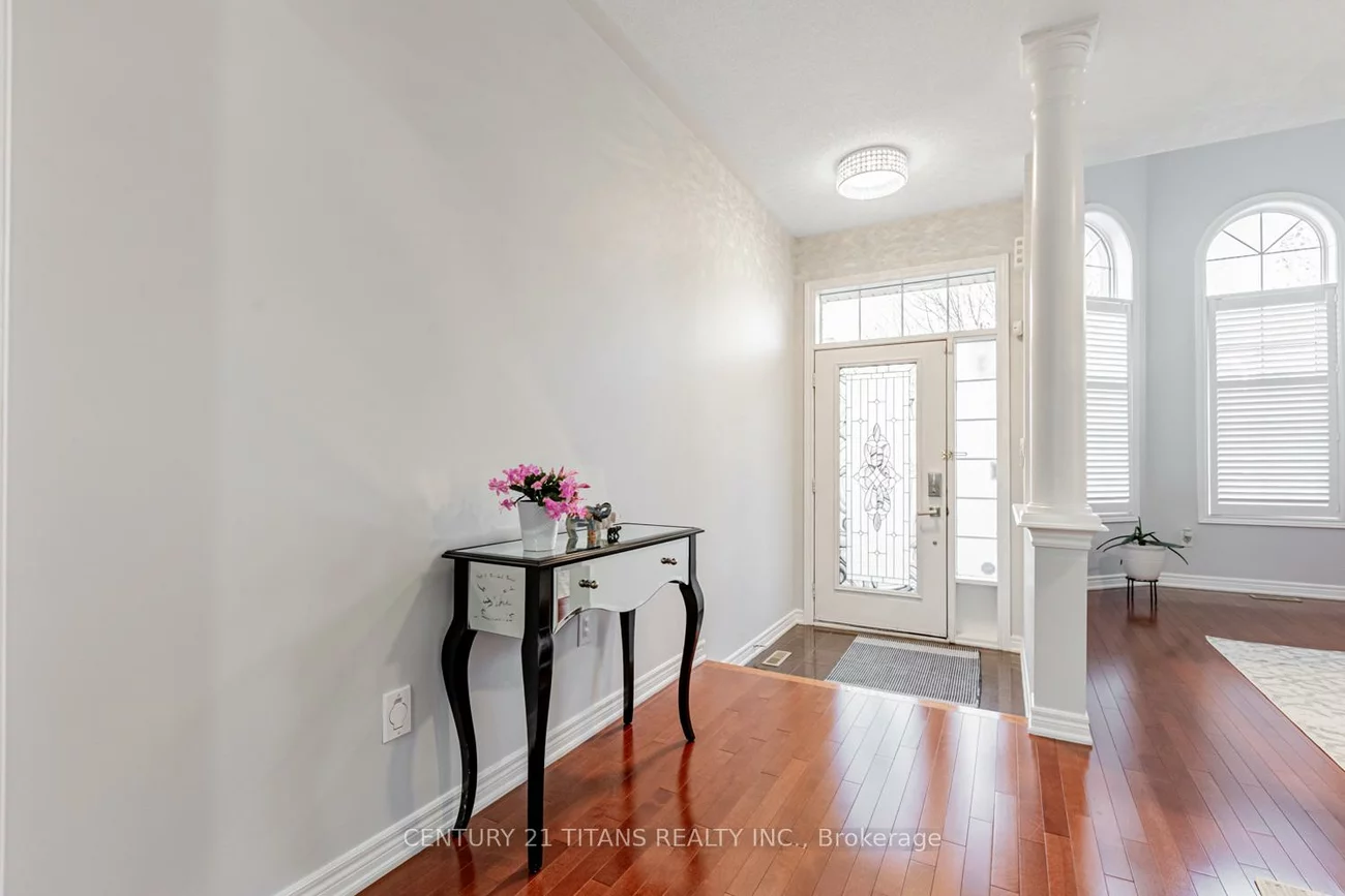 3, Condarcuri, Box Grove, Markham