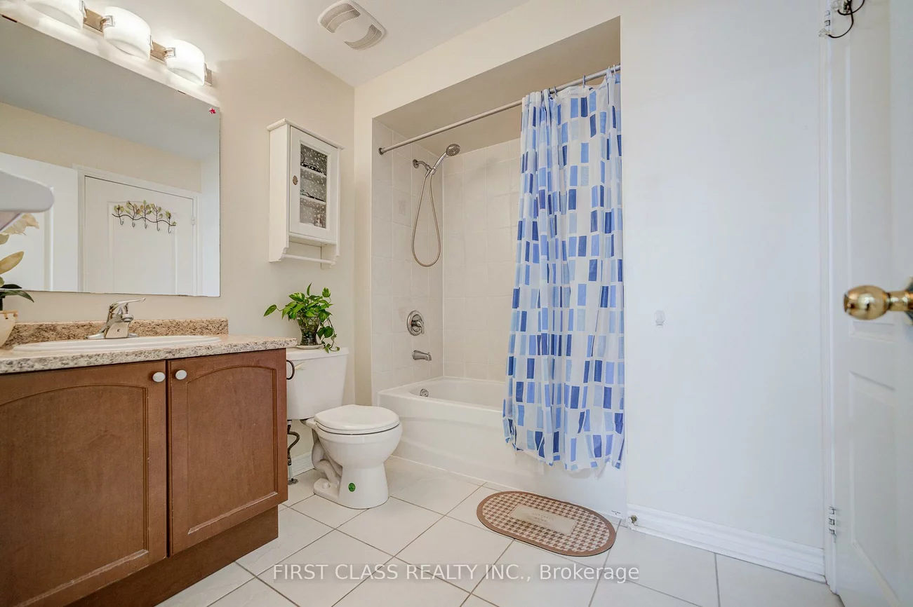 10501, Woodbine, Victoria Manor-Jennings Gate, Markham