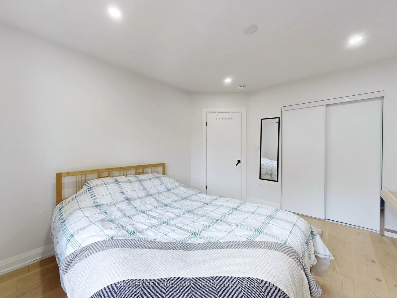 31, Henderson, Grandview, Markham