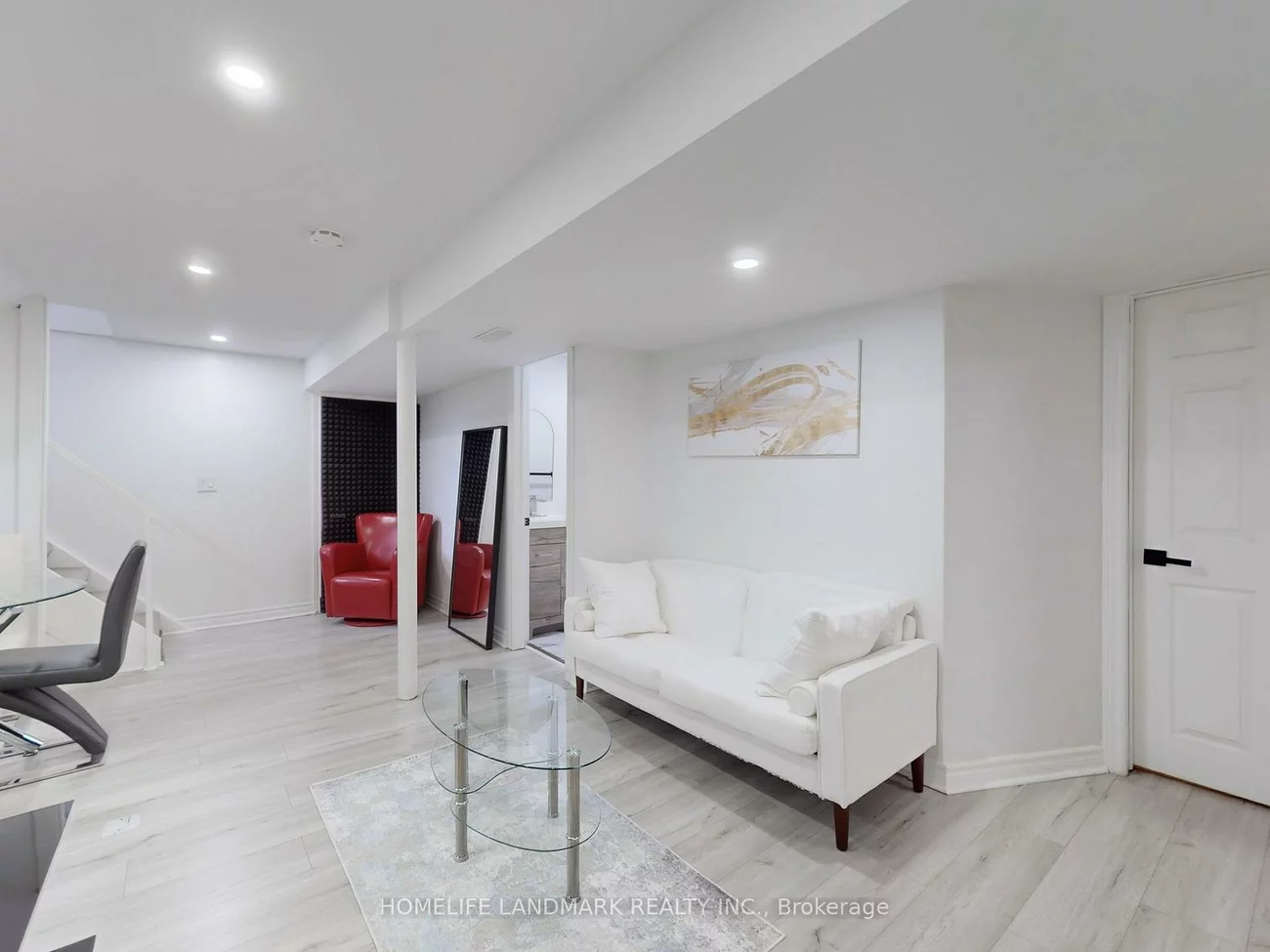 31, Henderson, Grandview, Markham