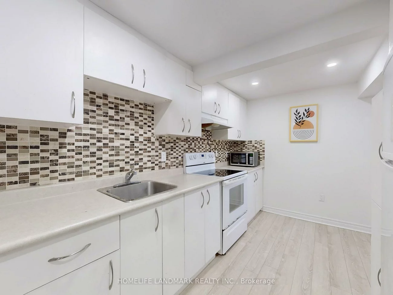 31, Henderson, Grandview, Markham