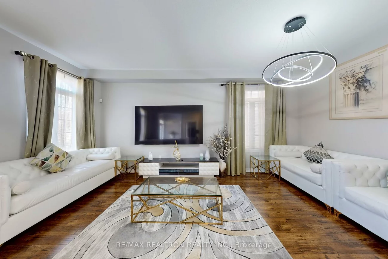 145, Stonechurch, Box Grove, Markham