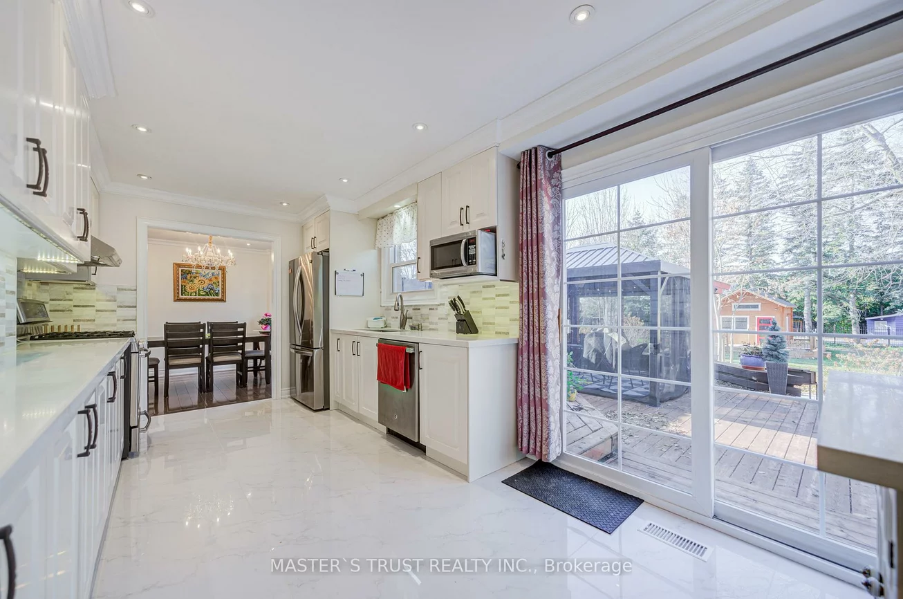 72, Rose, Markham Village, Markham