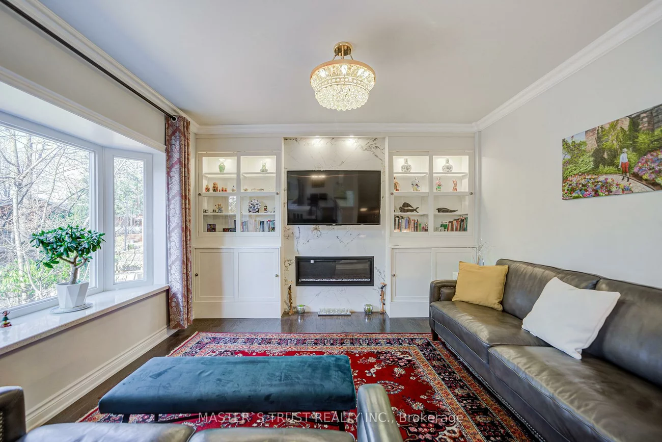 72, Rose, Markham Village, Markham