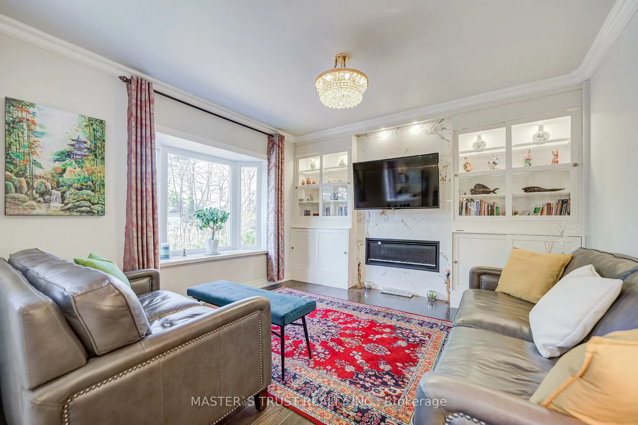 72, Rose, Markham Village, Markham