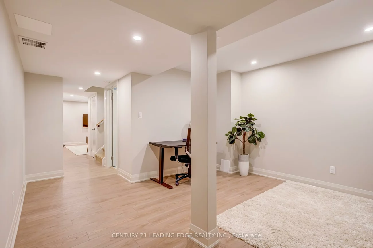 9, AKSEL RINCK, Berczy, Markham