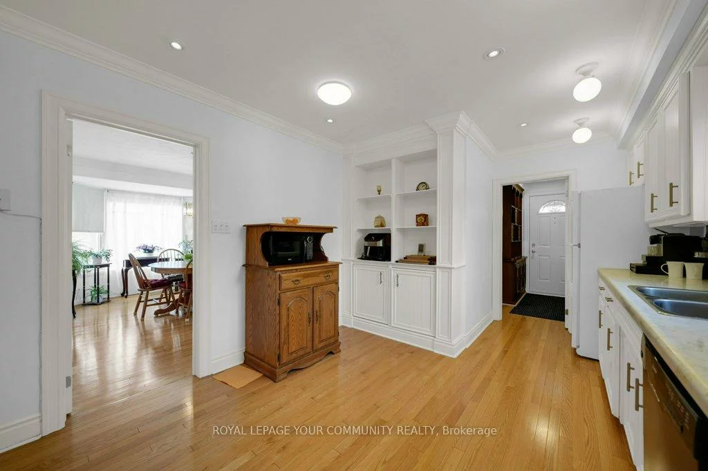 81, Clark, Thornhill, Markham