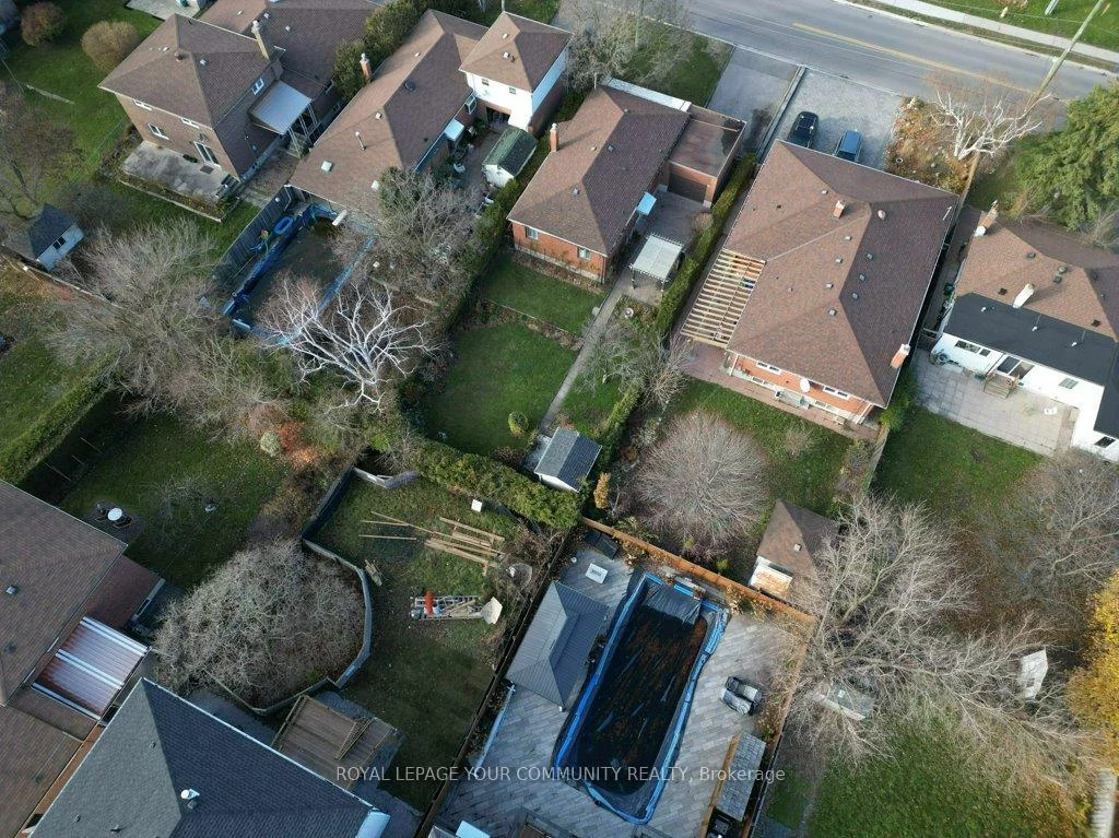 81, Clark, Thornhill, Markham