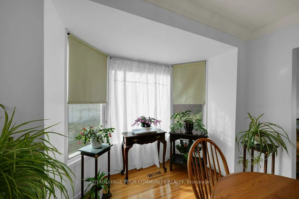 81, Clark, Thornhill, Markham