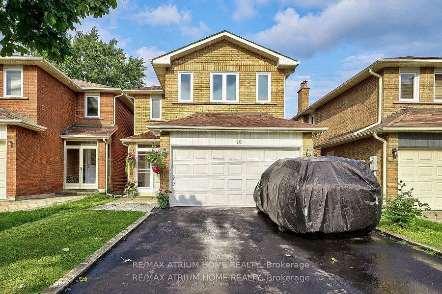 10, Olivewood, Middlefield, Markham