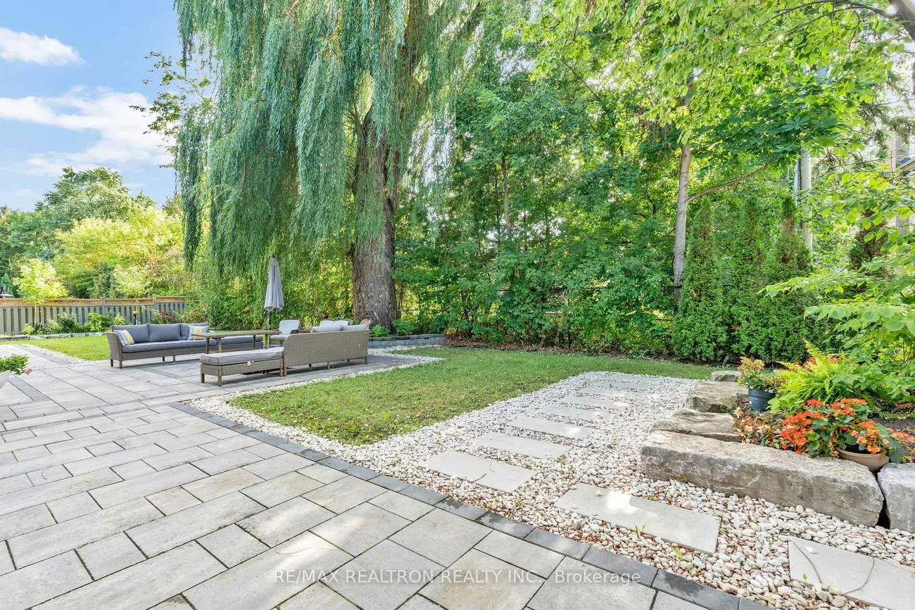 20, Hammok, Bayview Glen, Markham