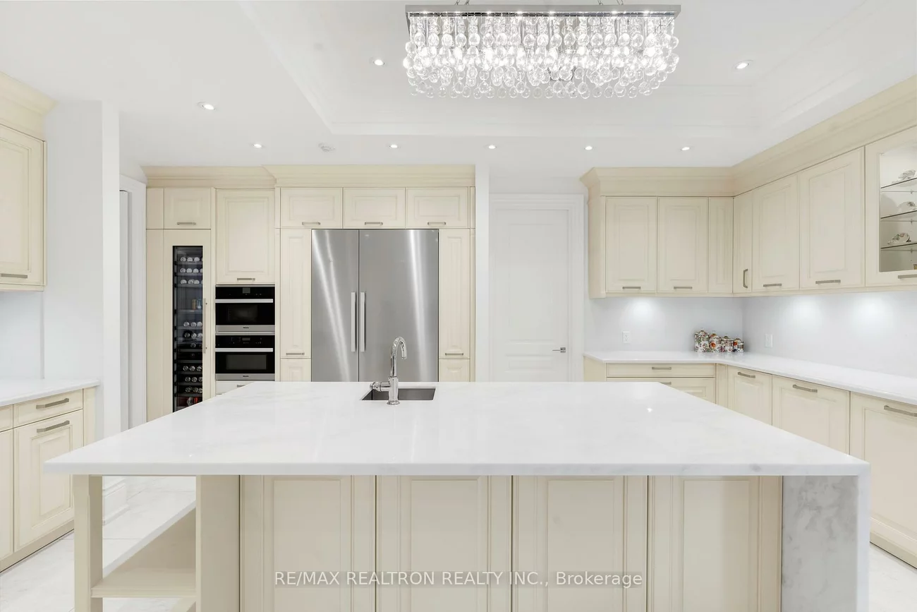 20, Hammok, Bayview Glen, Markham