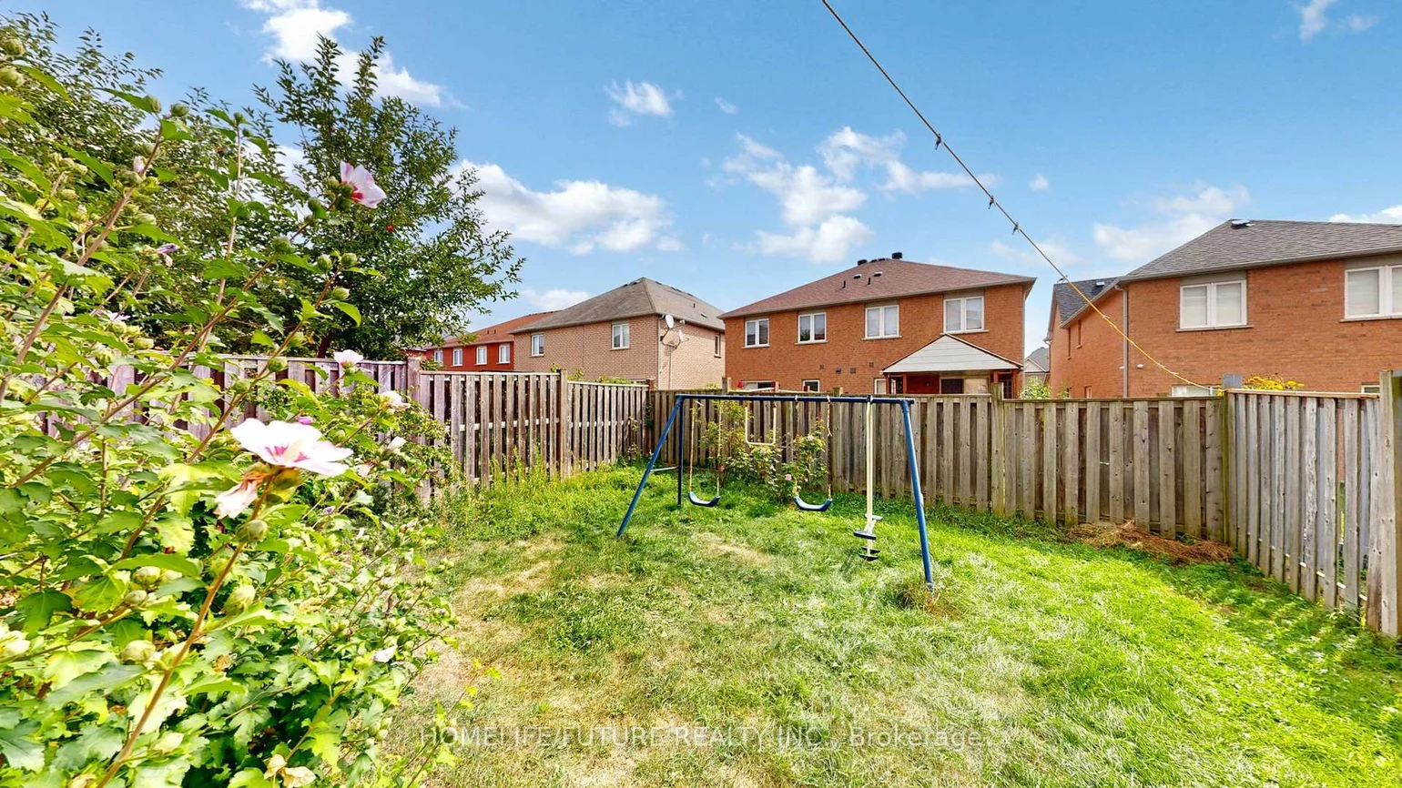 19, Charles Brown, Cedarwood, Markham