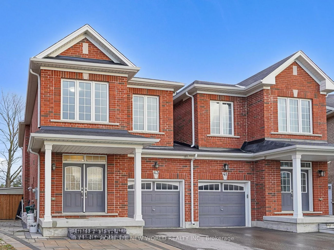 43, Titan, Cedarwood, Markham