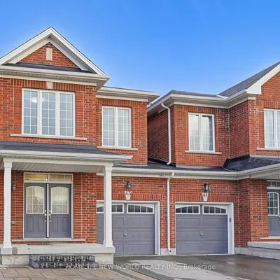 43, Titan, Cedarwood, Markham