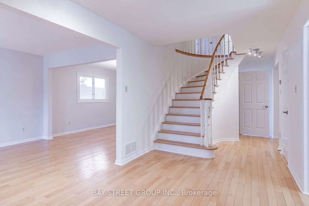 300, Fincham, Markham Village, Markham