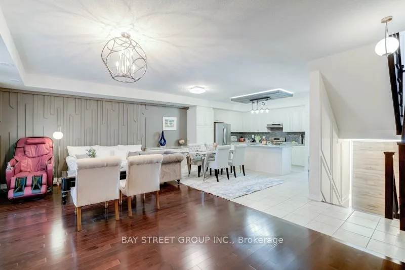 121, Luzon, Box Grove, Markham