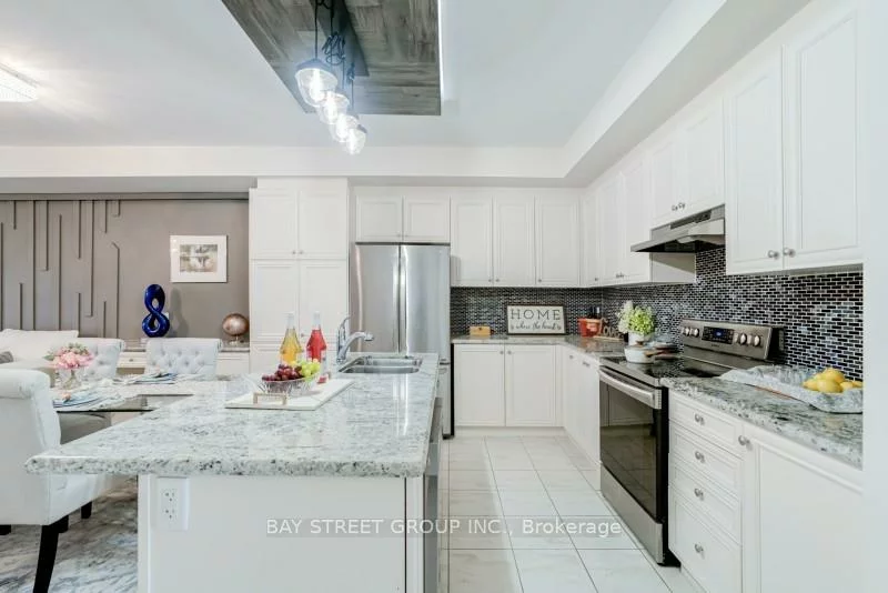 121, Luzon, Box Grove, Markham