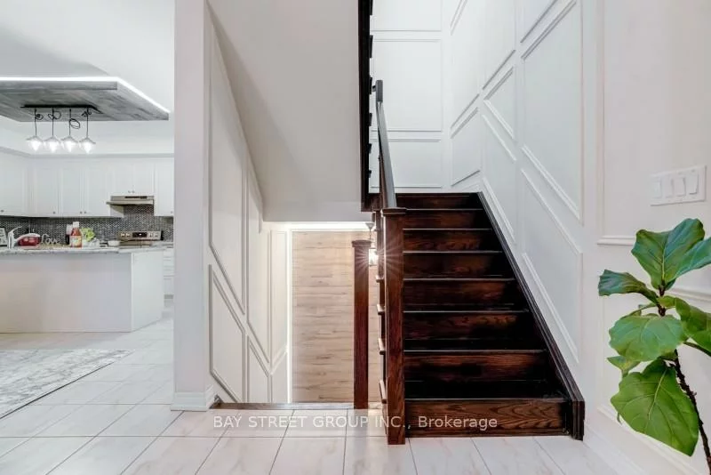 121, Luzon, Box Grove, Markham