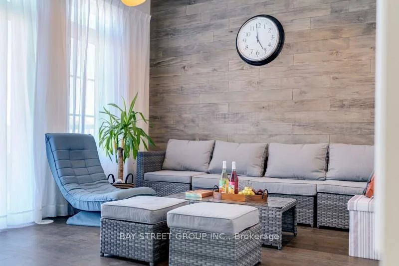 121, Luzon, Box Grove, Markham