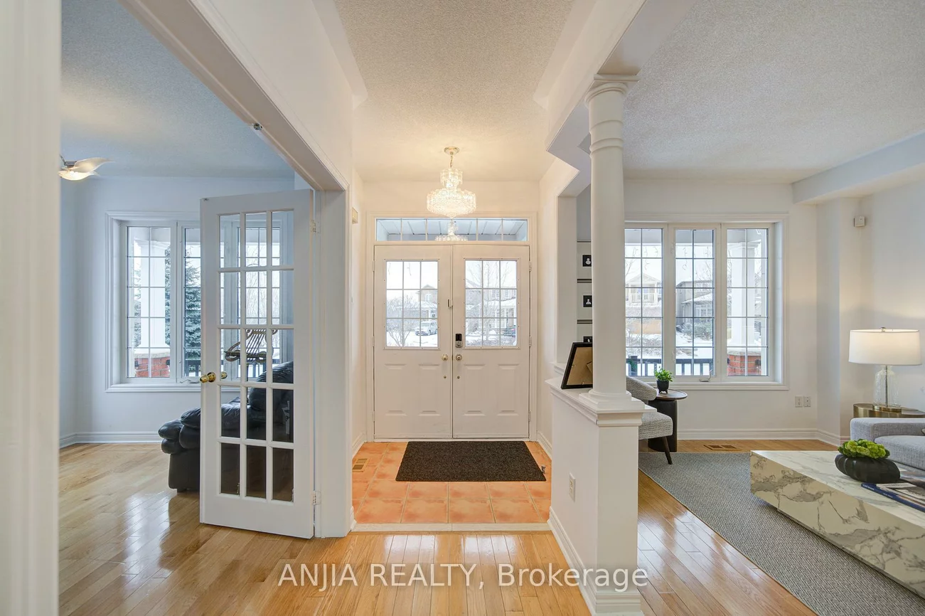 28, Misty, Greensborough, Markham