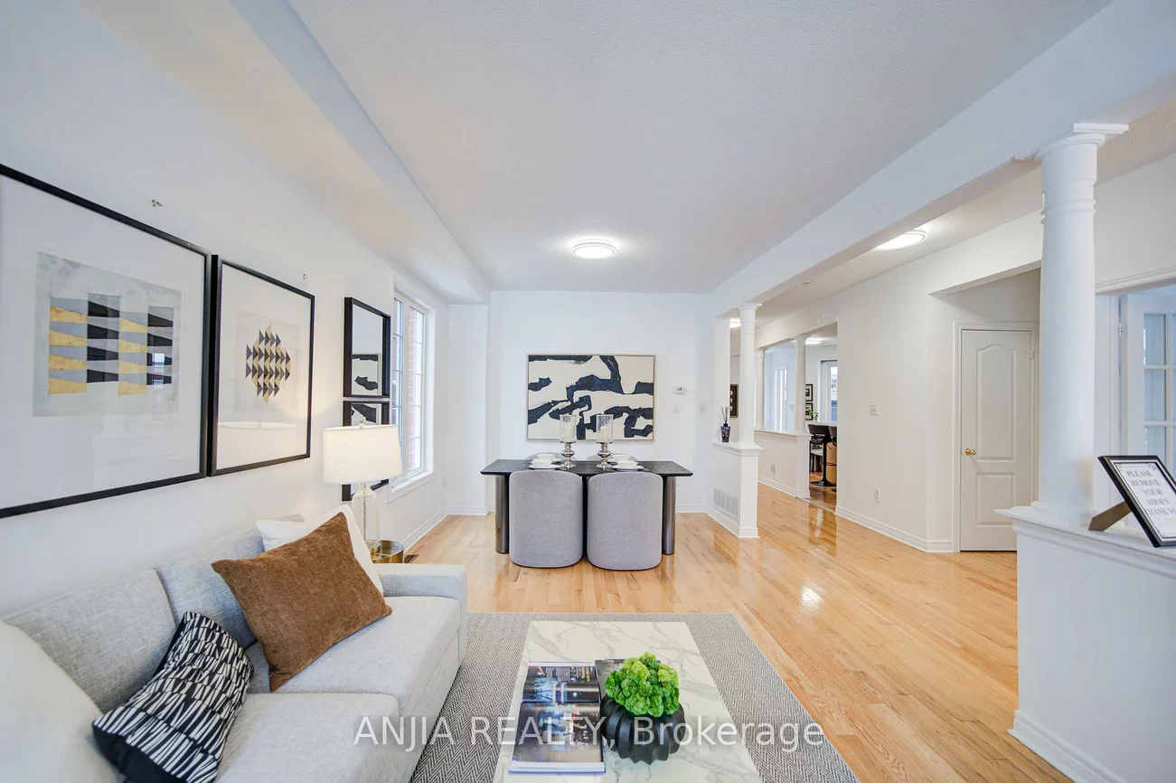 28, Misty, Greensborough, Markham