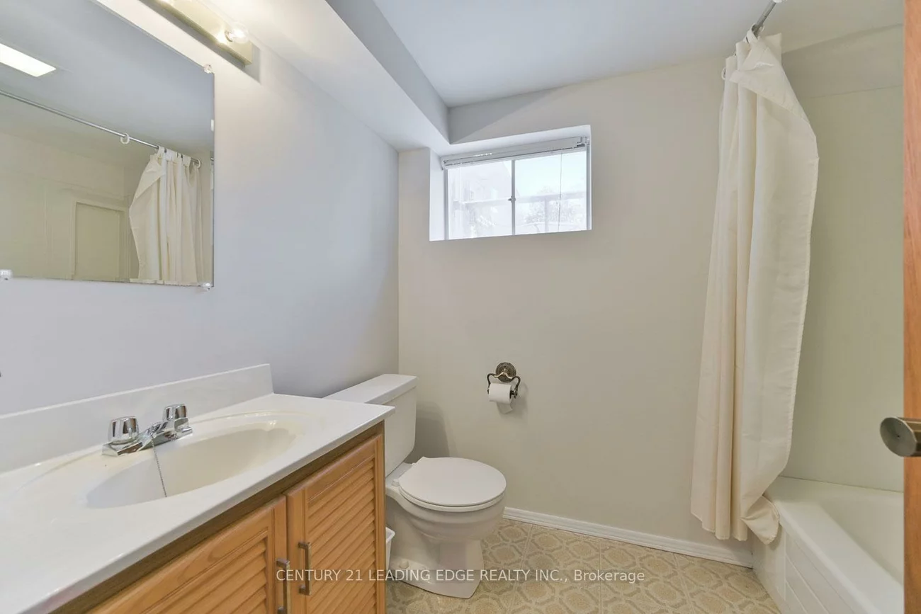 5, Jerman, Old Markham Village, Markham