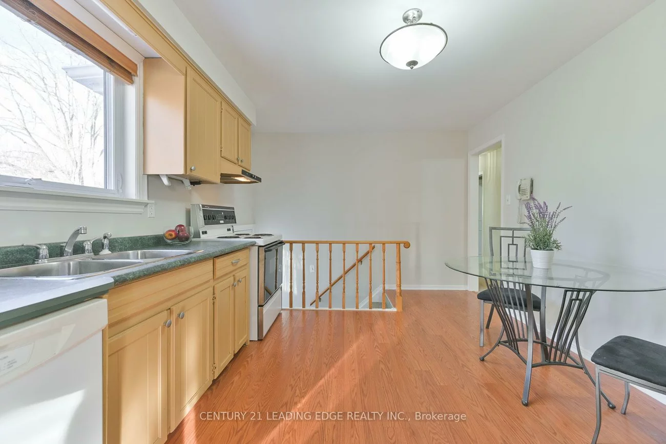 5, Jerman, Old Markham Village, Markham