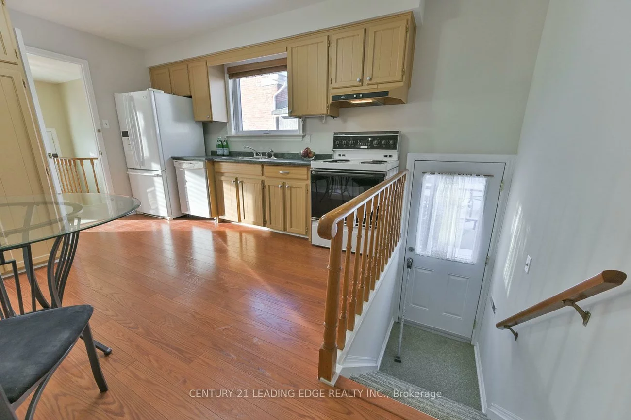 5, Jerman, Old Markham Village, Markham