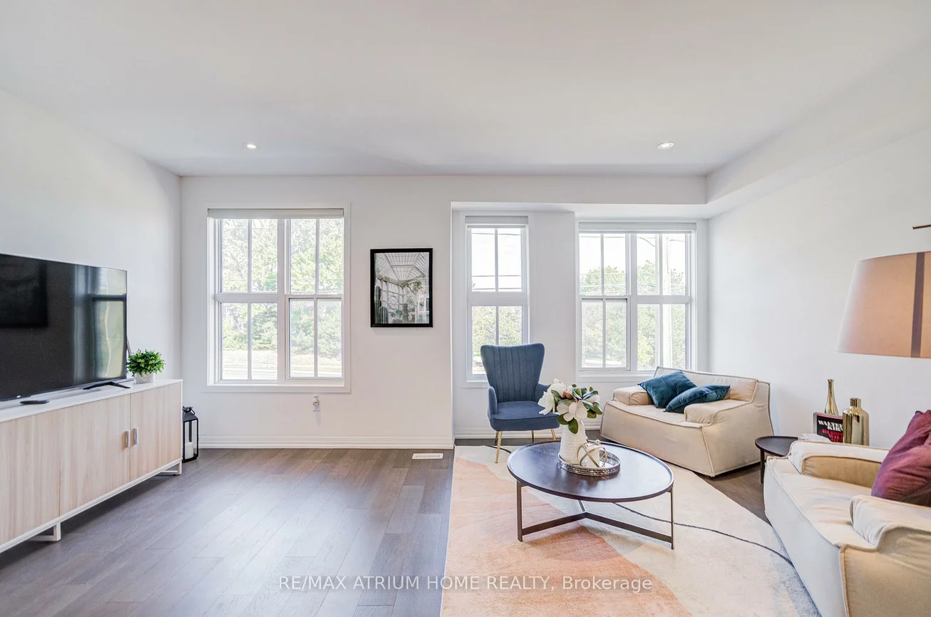 9076, Woodbine Ave, Buttonville, Markham