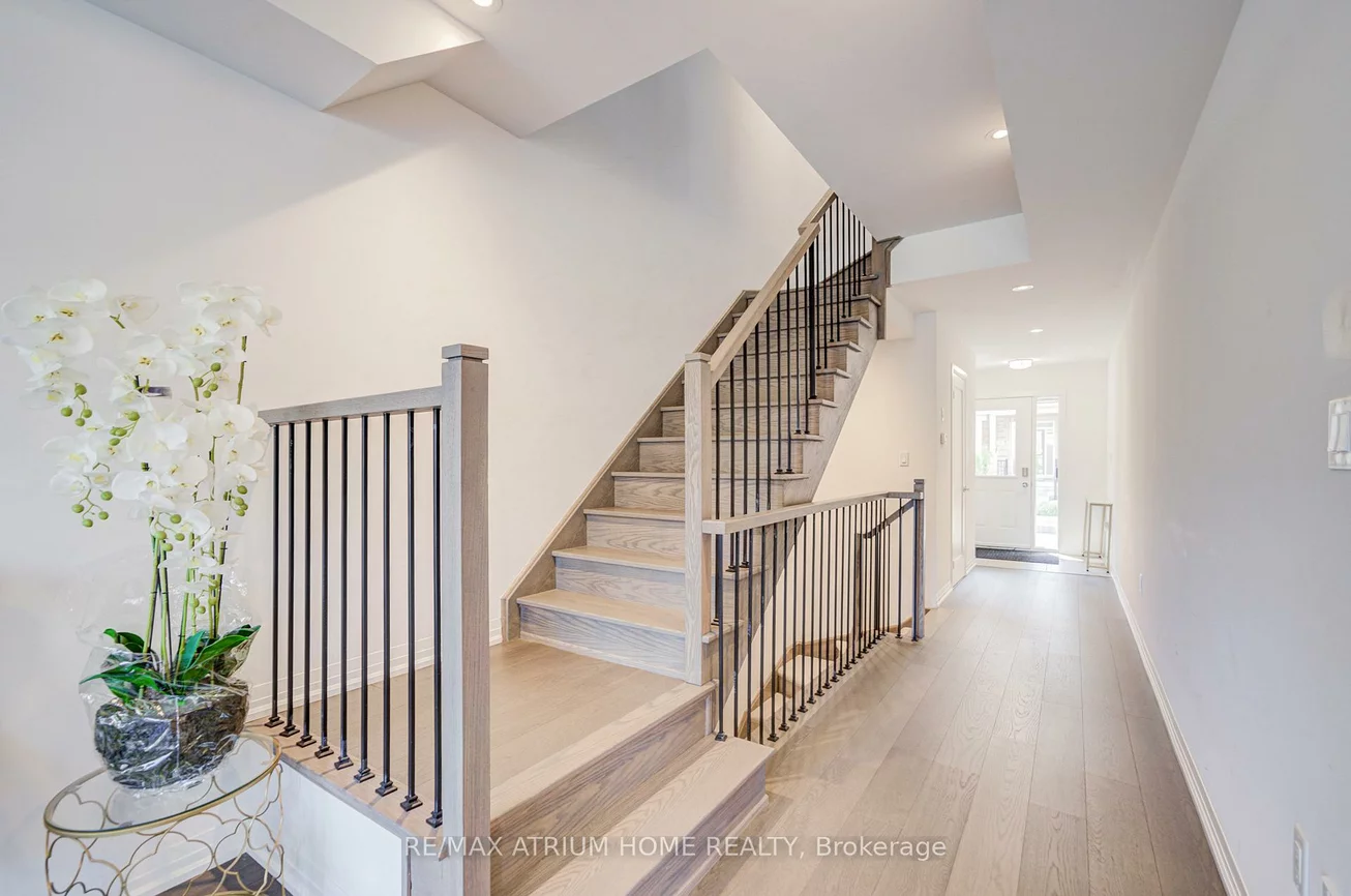 9076, Woodbine Ave, Buttonville, Markham