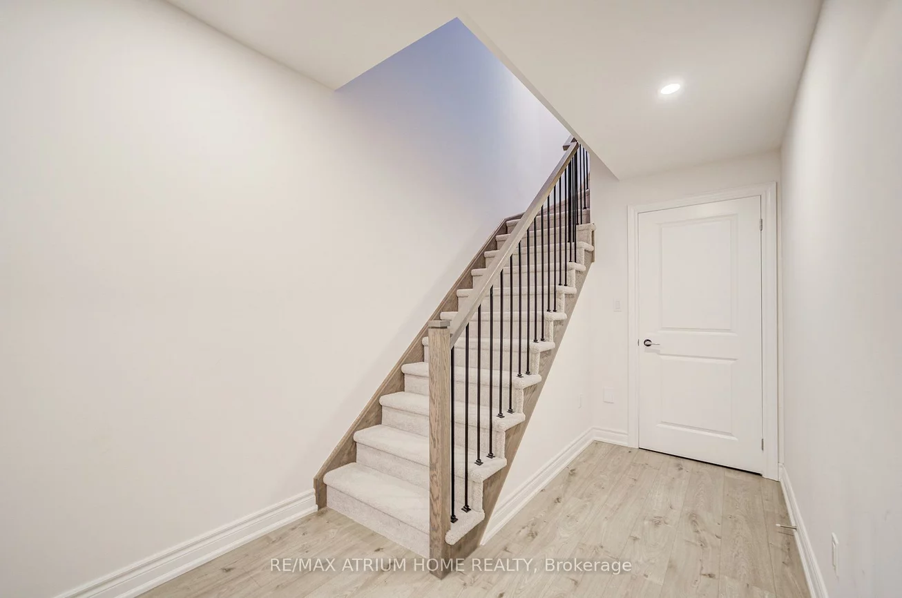 9076, Woodbine Ave, Buttonville, Markham