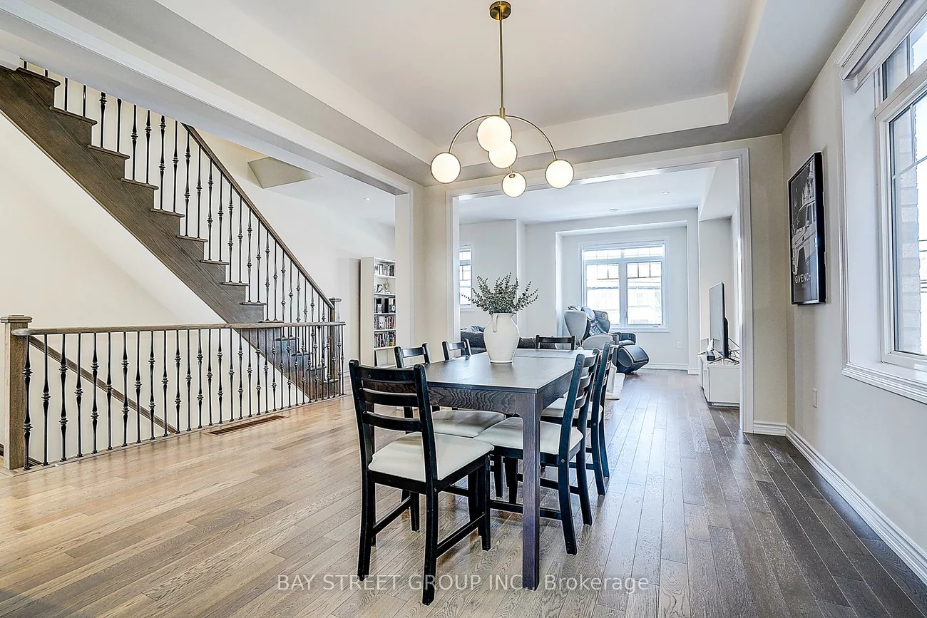 10943, VICTORIA SQUARE, Victoria Square, Markham