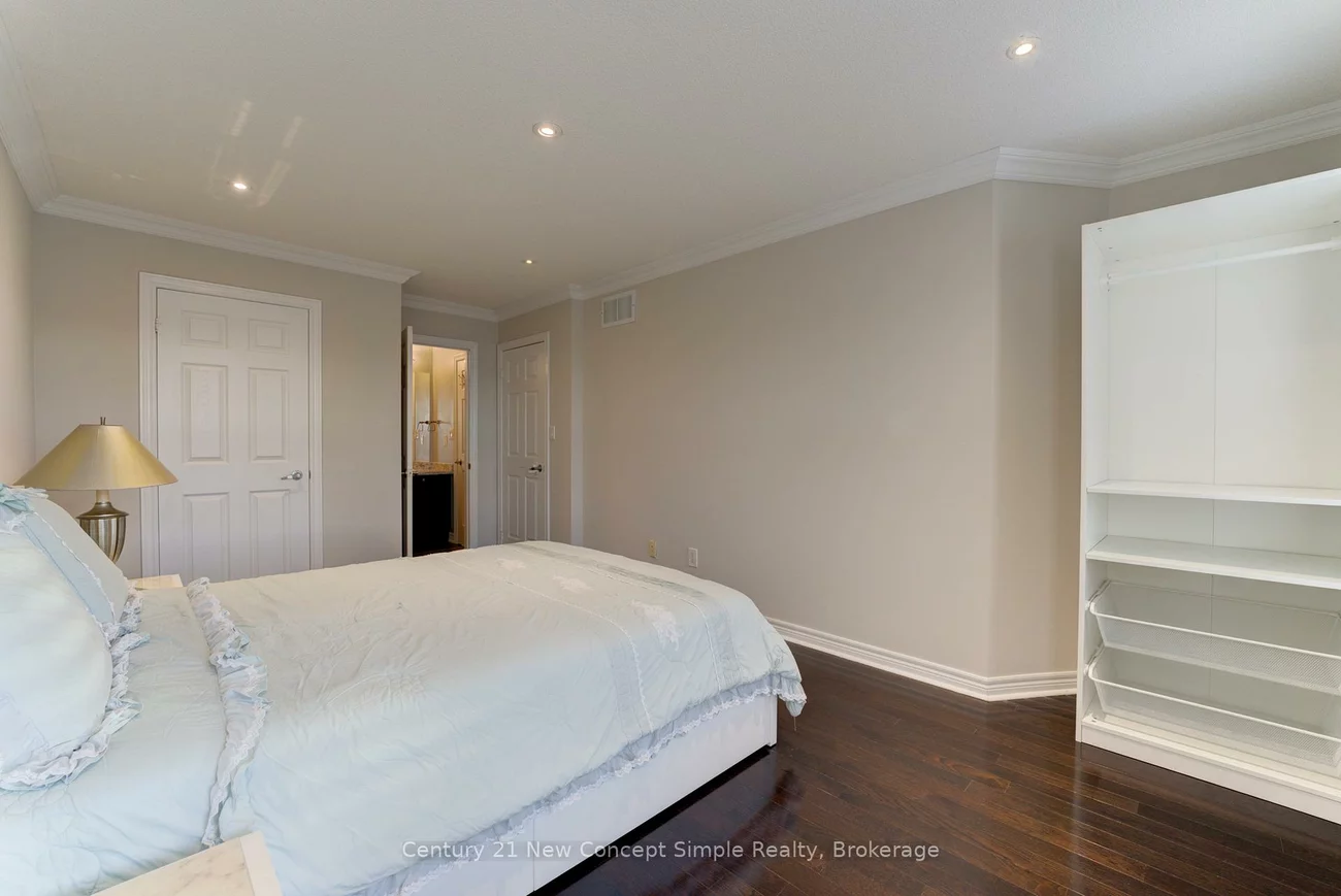 10637, Woodbine, Cathedraltown, Markham