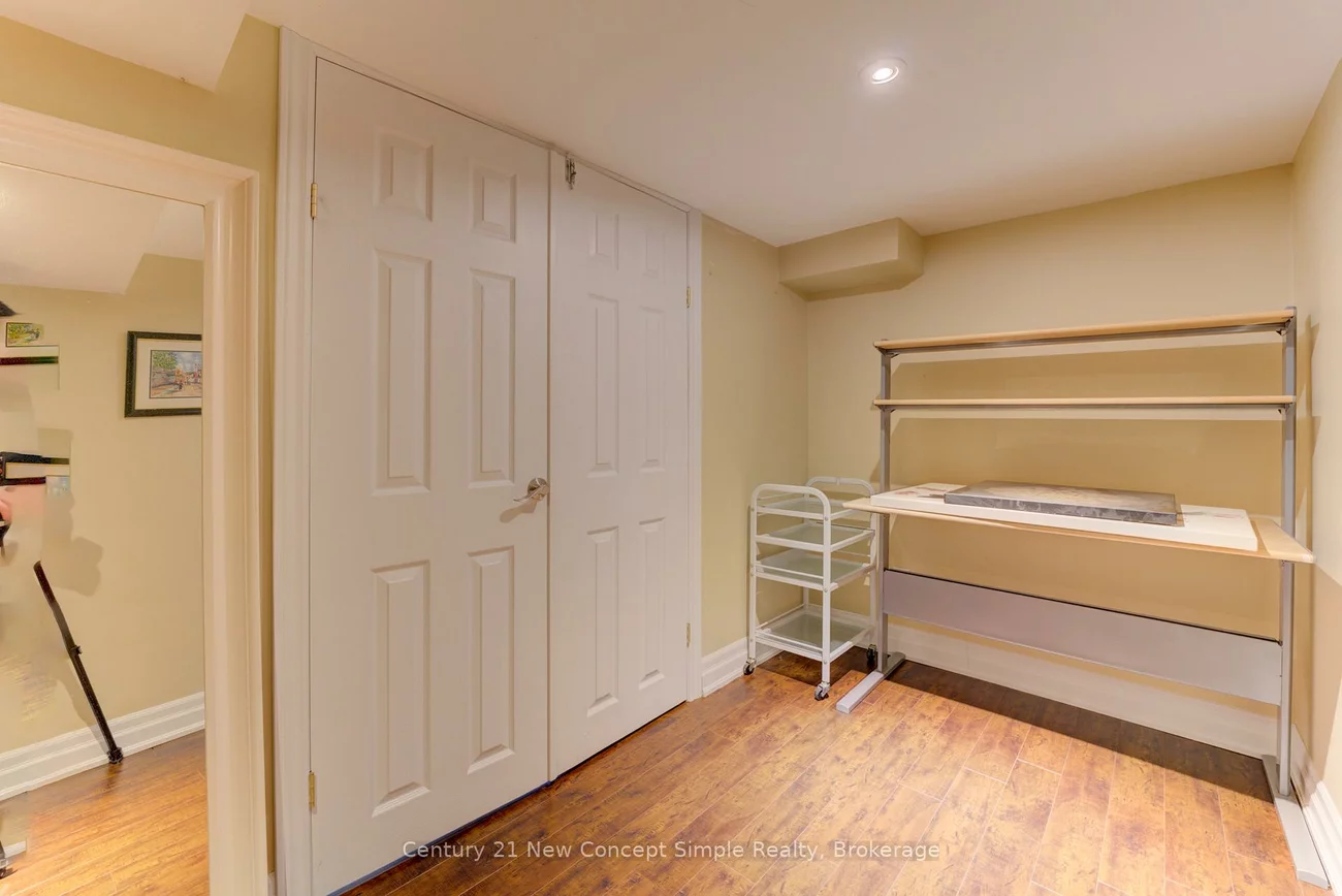 10637, Woodbine, Cathedraltown, Markham