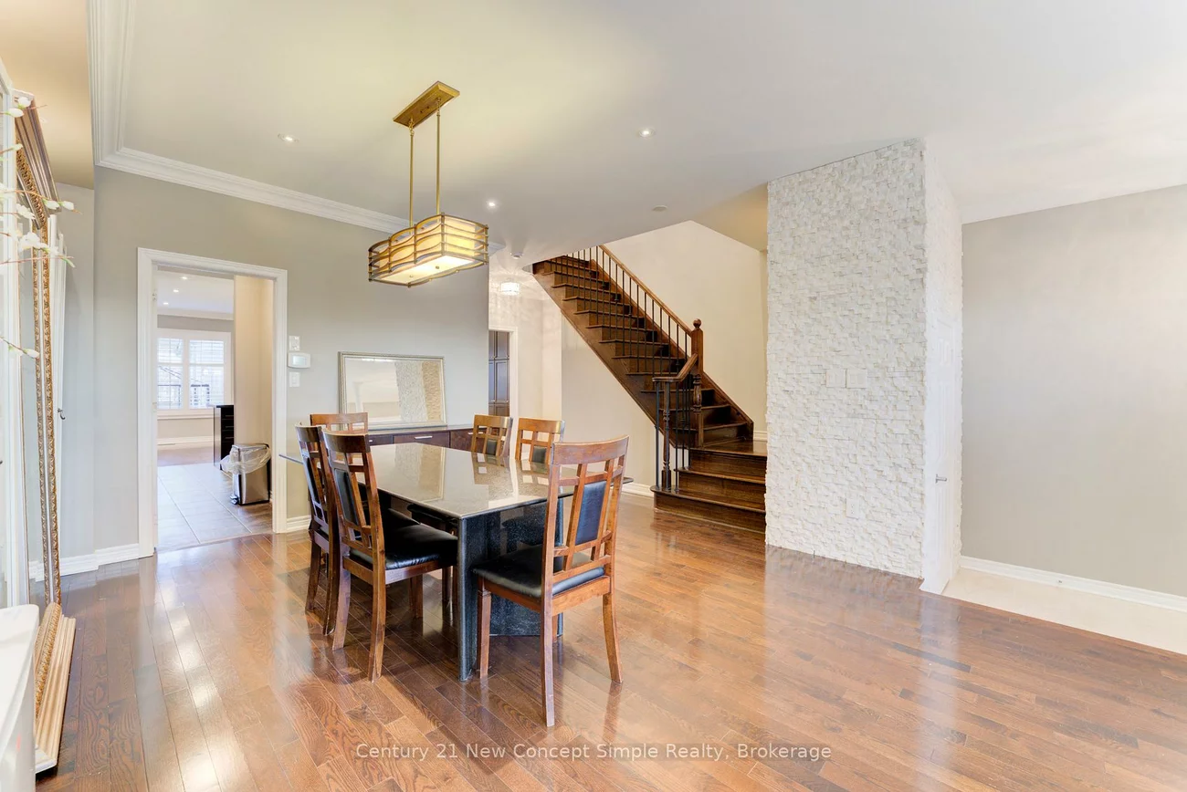 10637, Woodbine, Cathedraltown, Markham