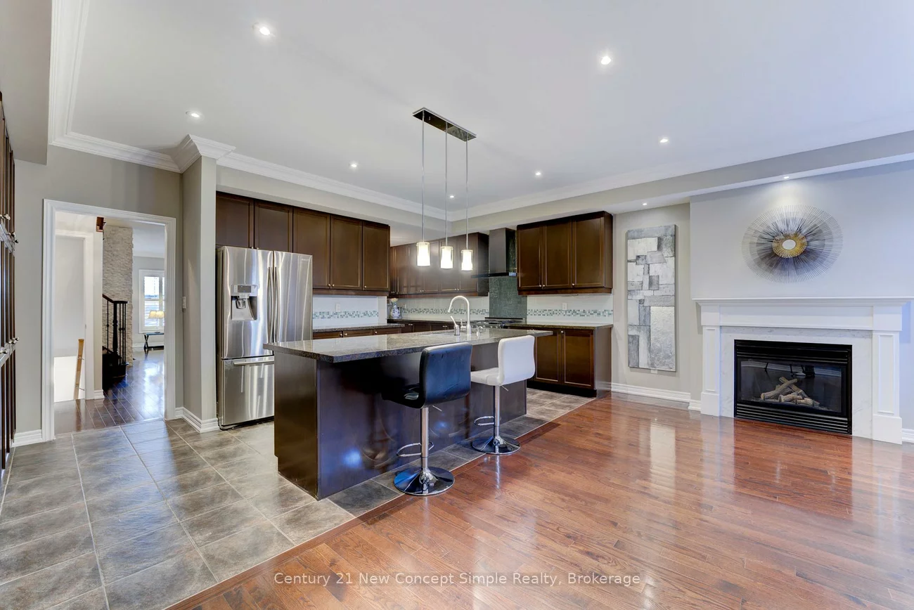 10637, Woodbine, Cathedraltown, Markham