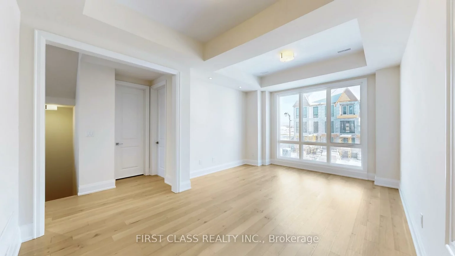 410, York Downs, Cachet, Markham