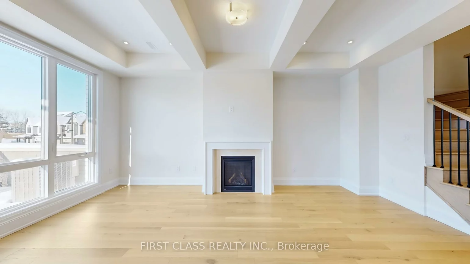 410, York Downs, Cachet, Markham