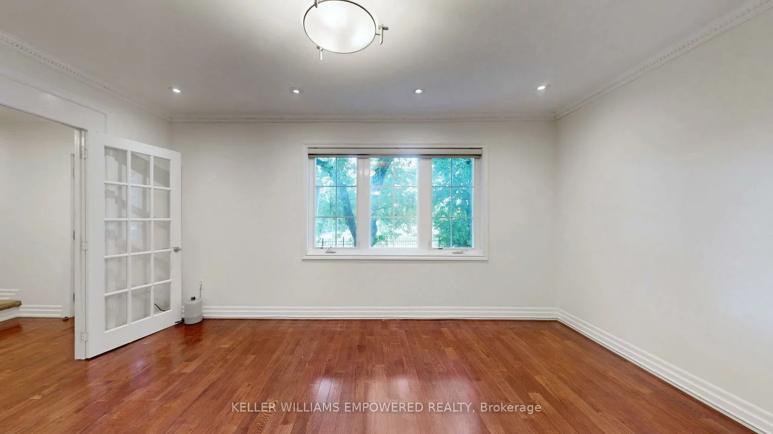 98, Glen Cameron, Thornhill, Markham