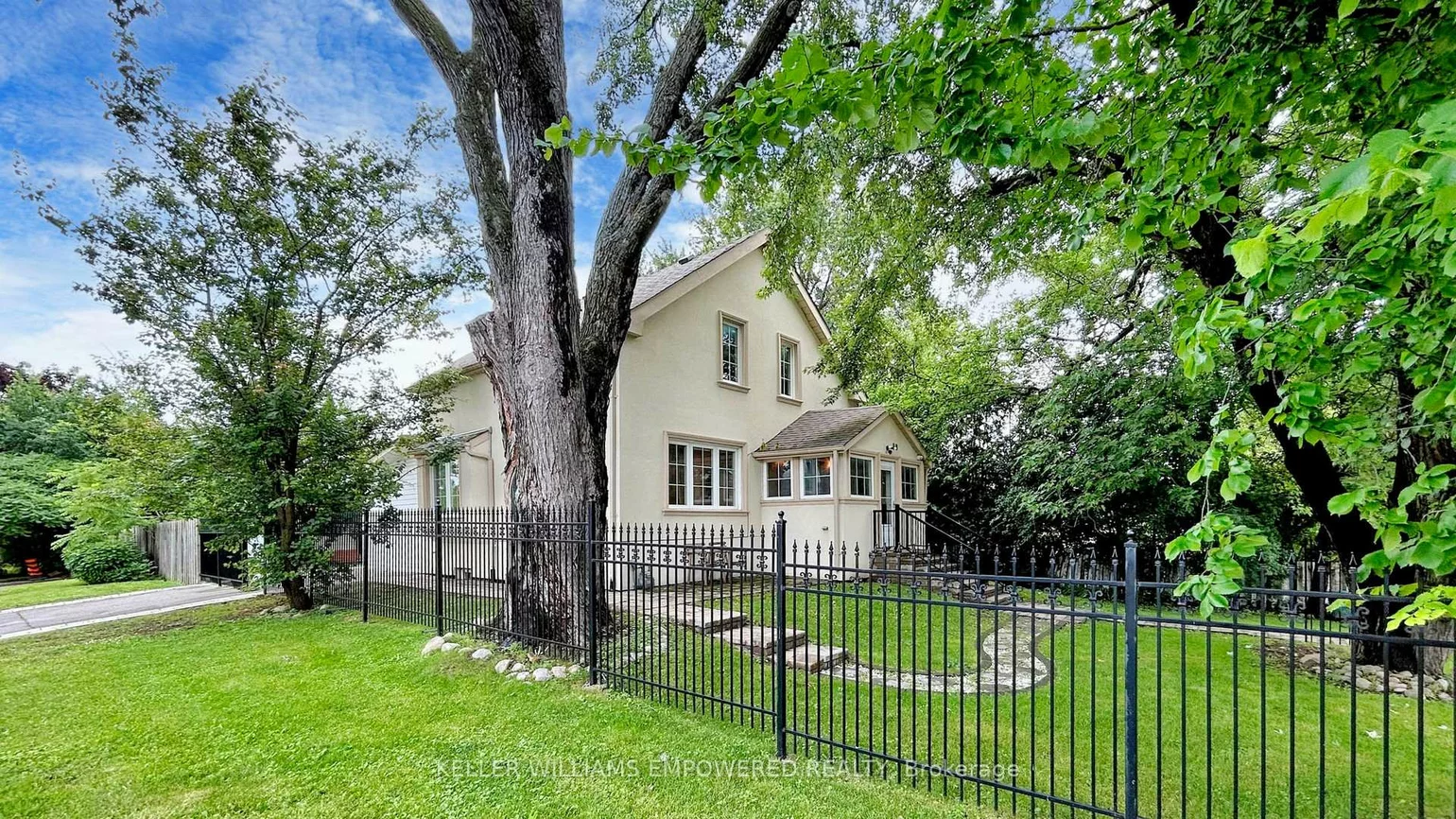 98, Glen Cameron, Thornhill, Markham