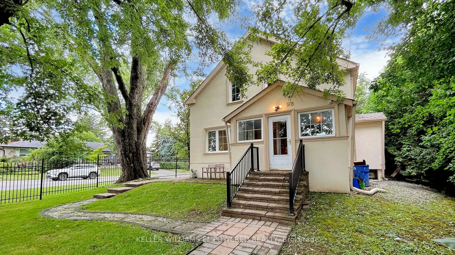 98, Glen Cameron, Thornhill, Markham