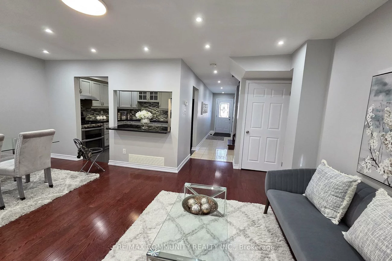 31, Stather, Milliken Mills East, Markham