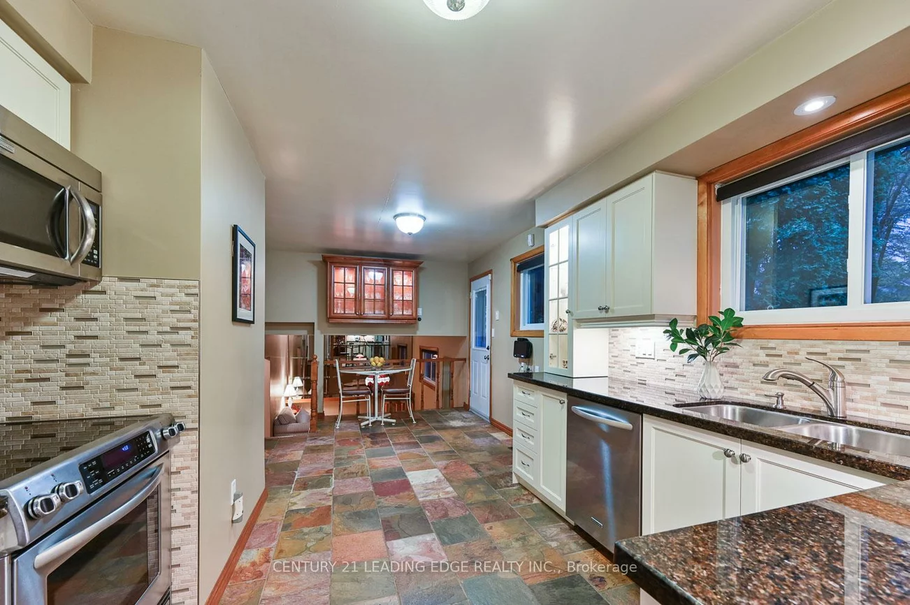 12, Pratt, Unionville, Markham