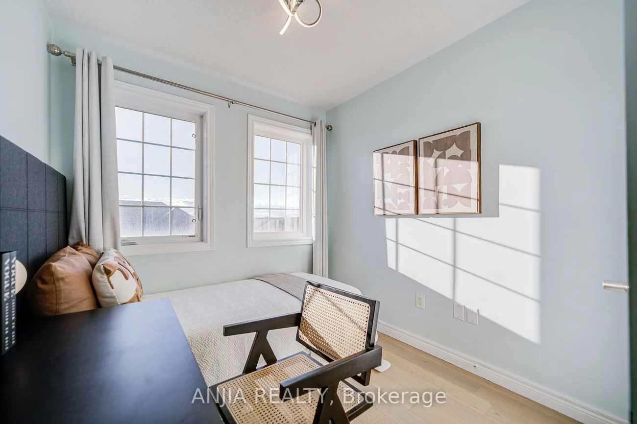 5, Valliere, Berczy, Markham