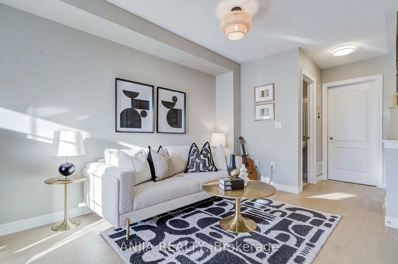 5, Valliere, Berczy, Markham