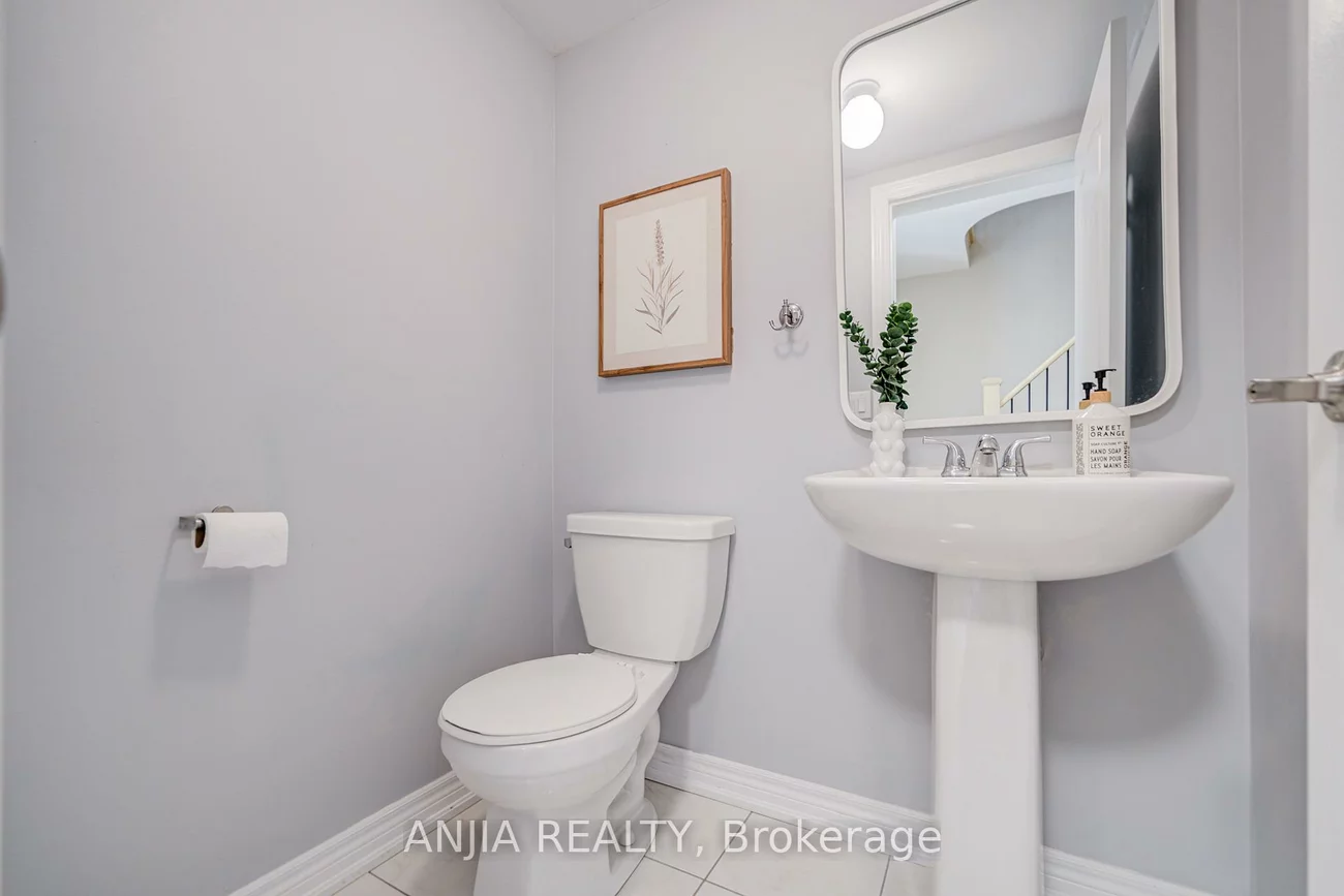 5, Valliere, Berczy, Markham