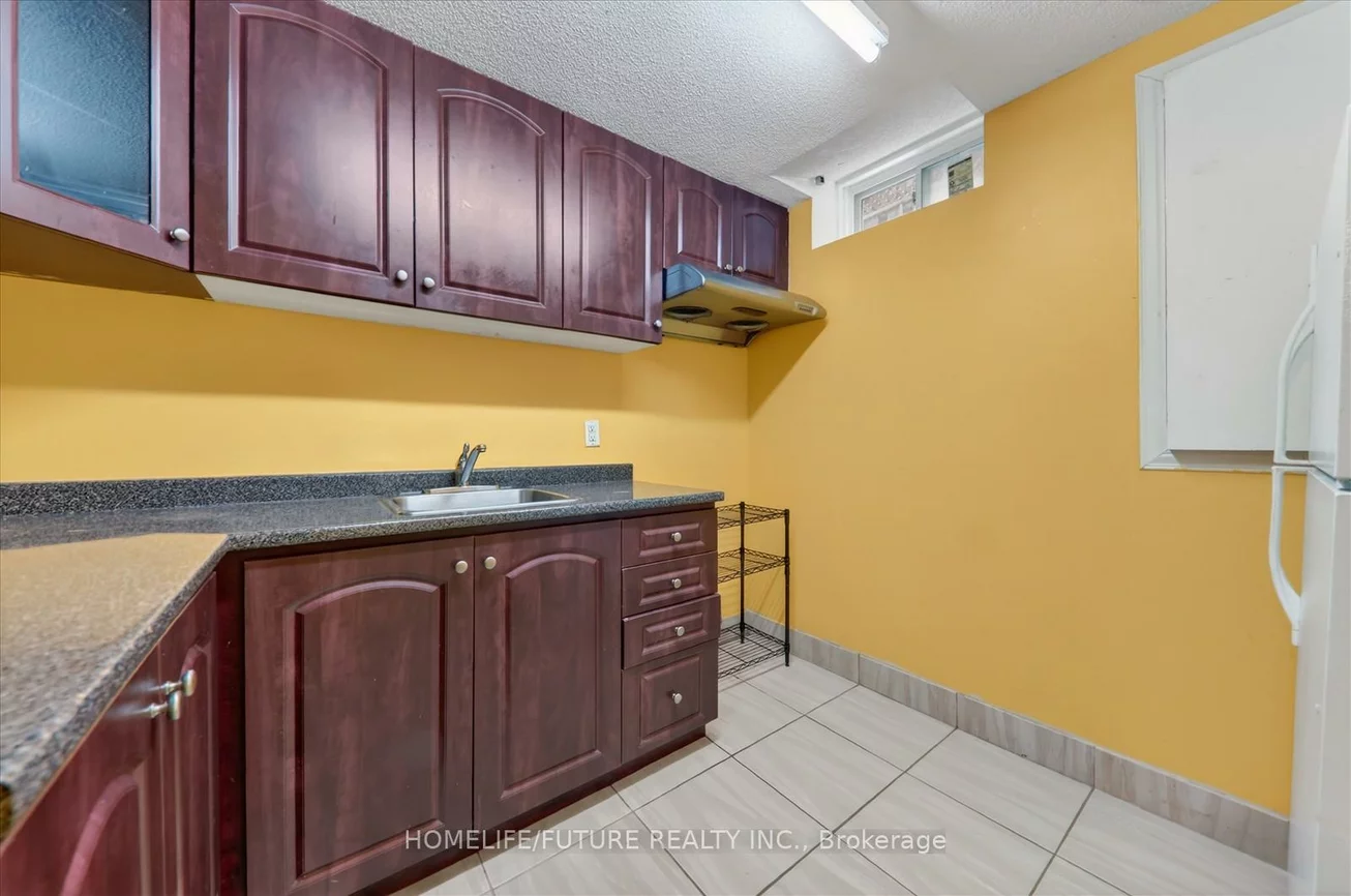 118, Doubtfire, Middlefield, Markham