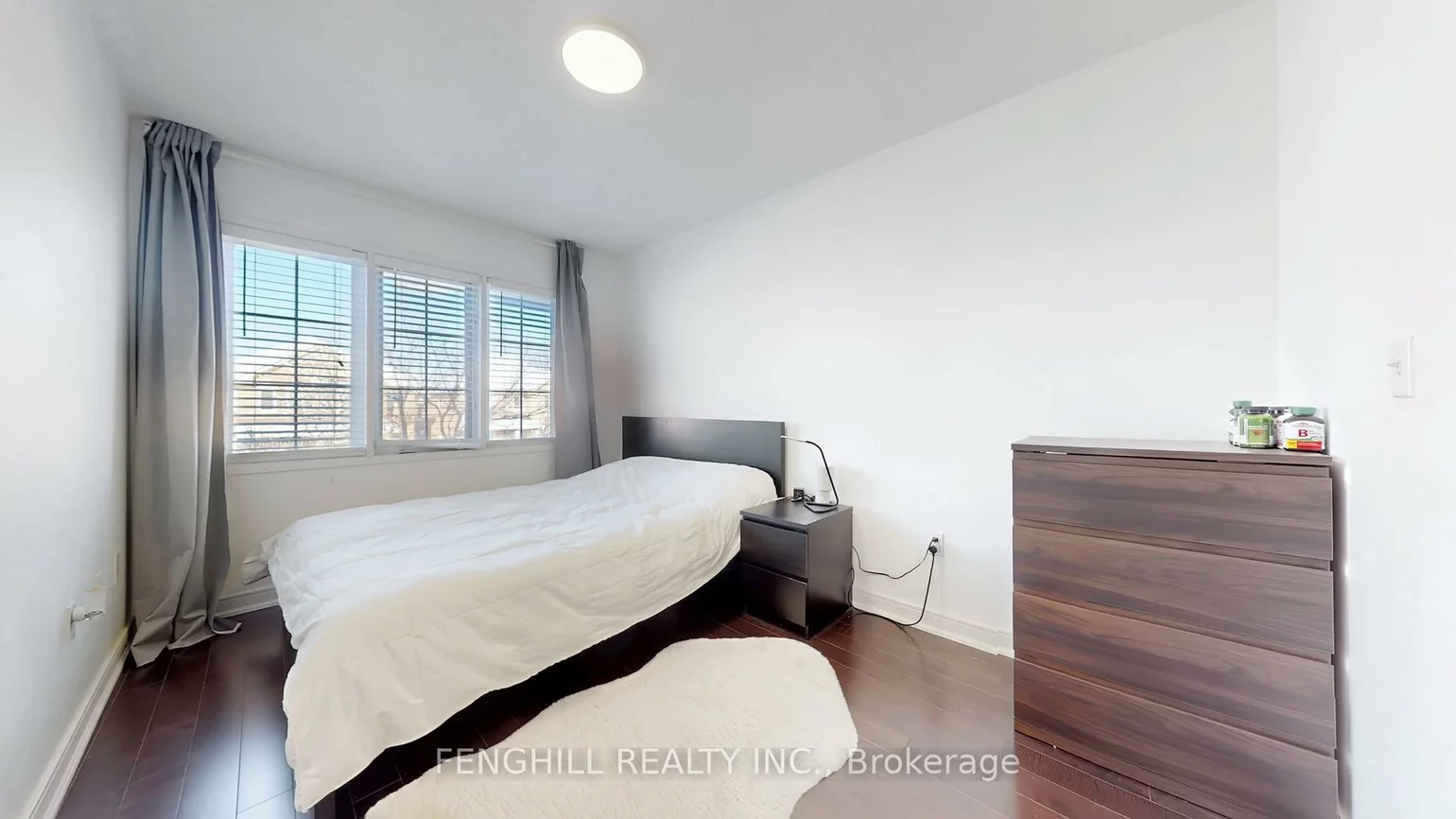 231, Bur Oak, Berczy, Markham